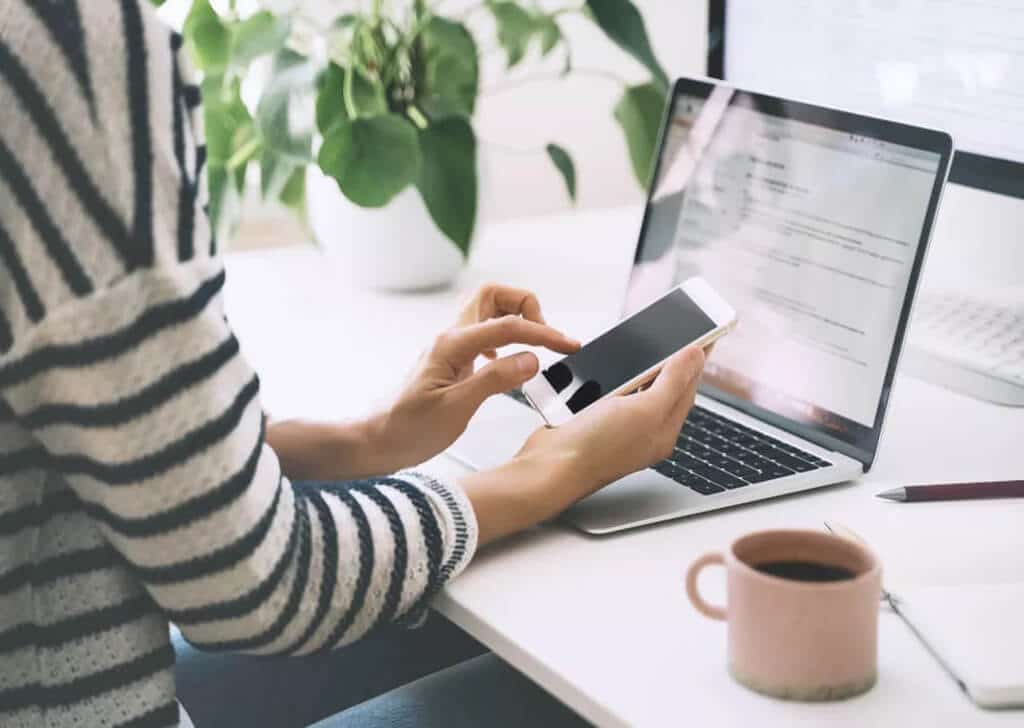 business email holix holix.at